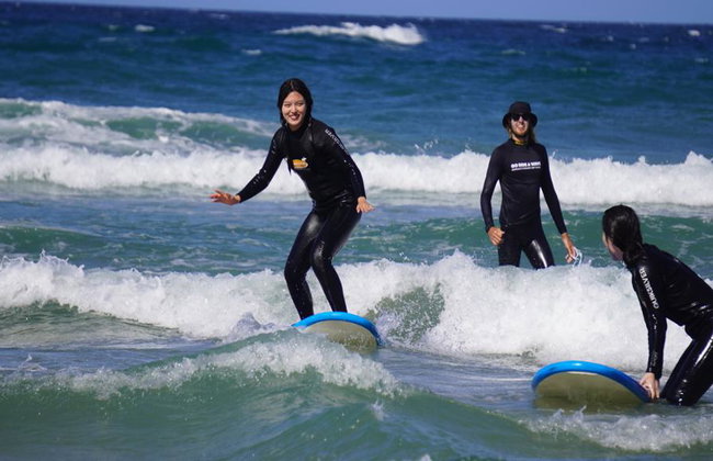 Experiencia de surf: Clase privada de 6 horas para principiantes - Foto 3